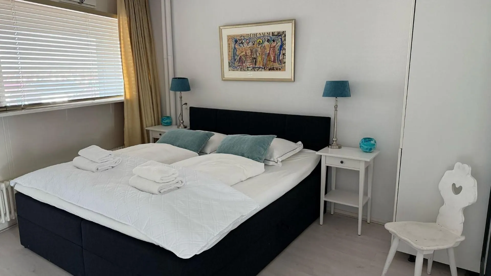 דירות זנדוורט Seaview 15 0*,